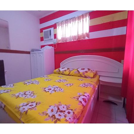 Oyo 1048 Jomckayl Apartelle Naga  Εξωτερικό φωτογραφία