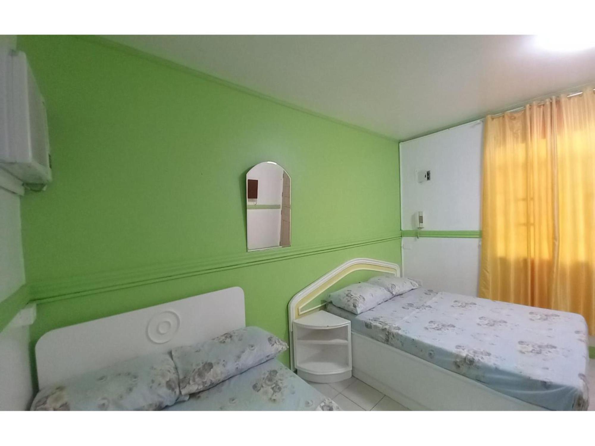 Oyo 1048 Jomckayl Apartelle Naga  Εξωτερικό φωτογραφία