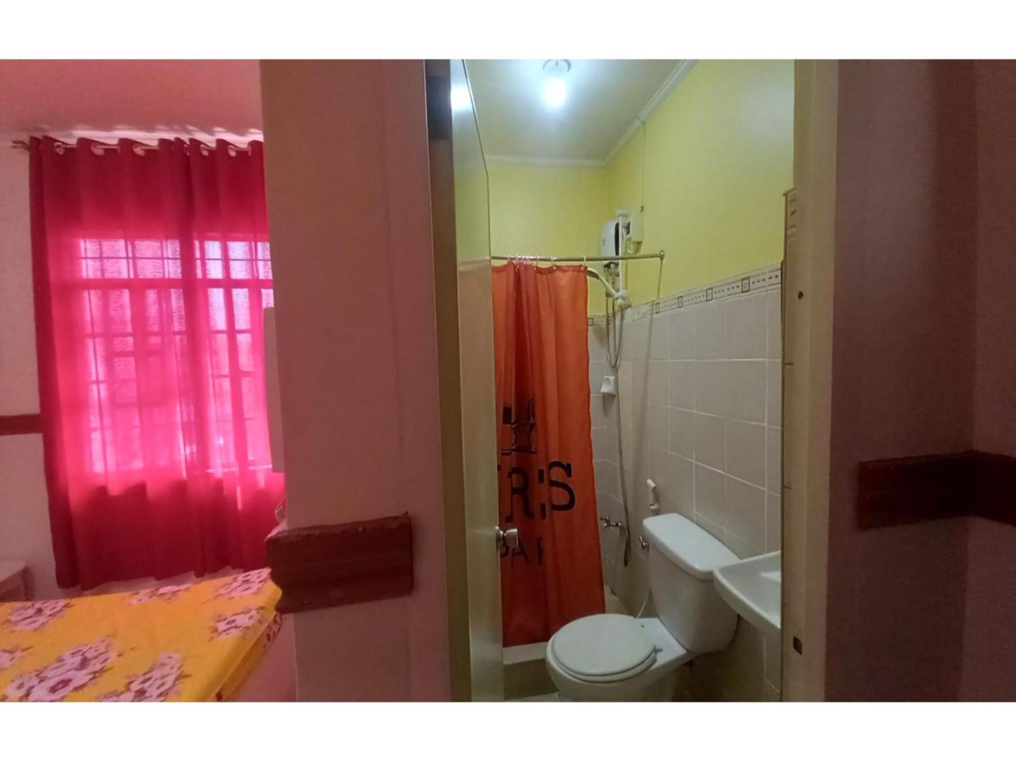 Oyo 1048 Jomckayl Apartelle Naga  Εξωτερικό φωτογραφία